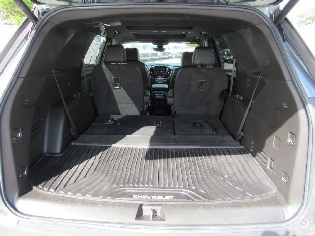 Used 2022 Chevrolet Traverse LT w/ LT Premium Package AWD/4WD image 36