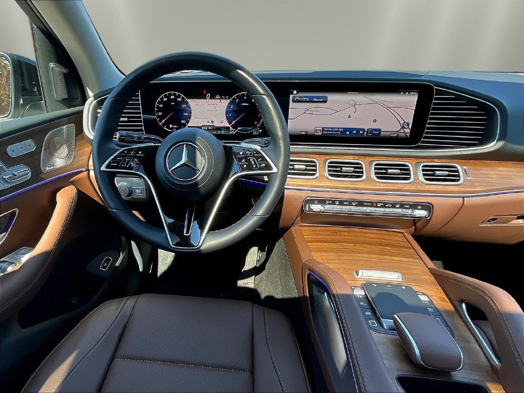 Certified 2025 Mercedes-Benz GLE 350 4MATIC image 10