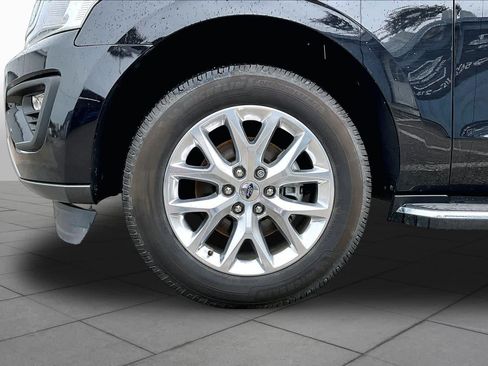 Used 2021 Ford Expedition Max XLT RWD image 11