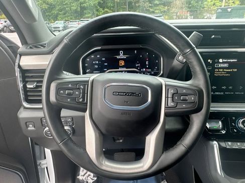 Used 2024 GMC Sierra 3500 Denali w/ Denali Reserve Package image 16