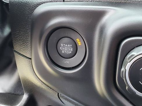 Used 2023 Jeep Wrangler Sport AWD/4WD image 12