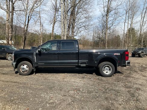 Used 2024 Ford F350 Lariat w/ Lariat Ultimate Package image 8