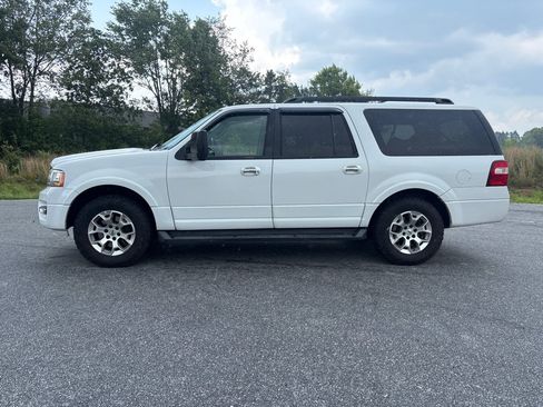 Used 2017 Ford Expedition EL XLT AWD/4WD image 2