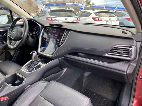 Used 2022 Subaru Outback Limited image 39