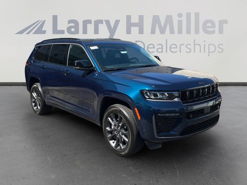 New 2026 Jeep Grand Cherokee L Limited AWD/4WD image 7