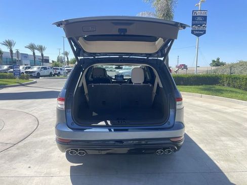 Used 2020 Lincoln Aviator Grand Touring w/ Equipment Group 302A image 27