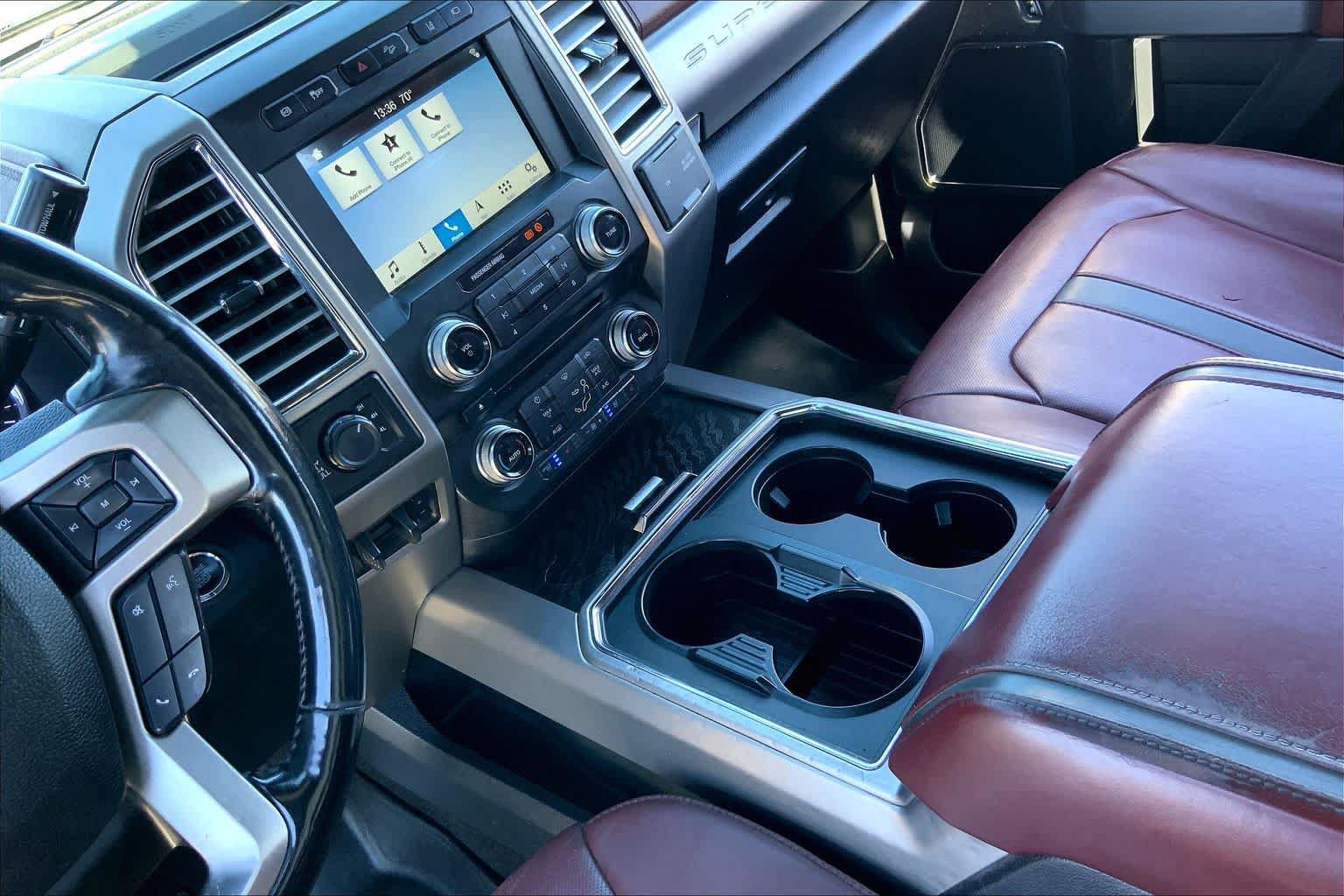 Used 2018 Ford F250 Platinum w/ Platinum Ultimate Package AWD/4WD image 16