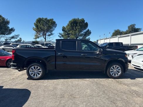 Used 2022 Chevrolet Silverado 1500 Custom w/ LPO, Dark Essentials Package image 4