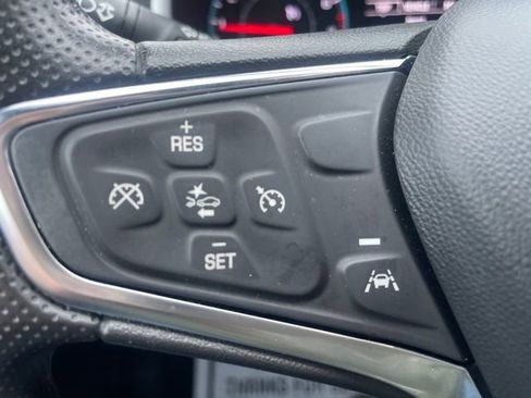 Used 2024 Chevrolet Malibu LT image 17