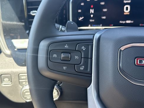 New 2026 GMC Sierra 1500 Elevation w/ Elevation Premium Package AWD/4WD image 18