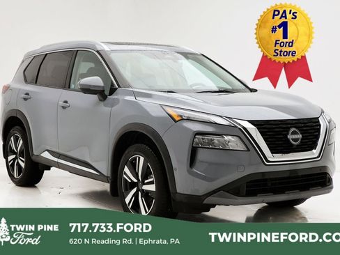 Used 2023 Nissan Rogue SL w/ SL Premium Package image 1