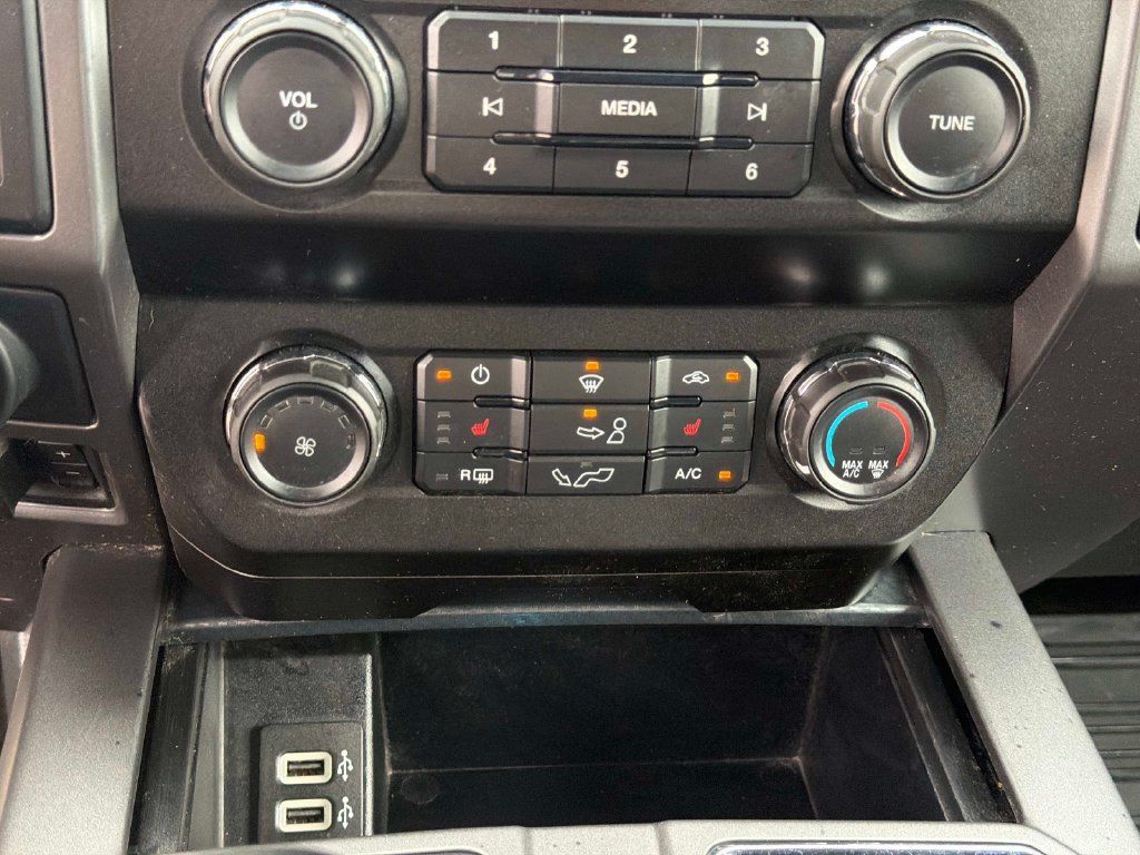 Used 2020 Ford F150 XLT w/ Equipment Group 302A Luxury AWD/4WD image 27