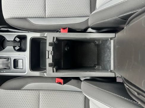 Used 2017 Ford Escape SE w/ SE Cold Weather Package AWD/4WD image 22