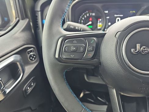 Used 2024 Jeep Wrangler Unlimited Rubicon 4xe w/ Technology Group image 20