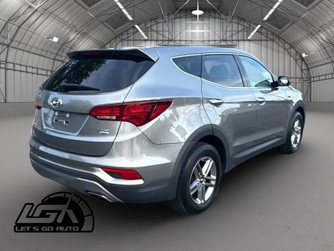 Used 2017 Hyundai Santa Fe Sport AWD/4WD image 8