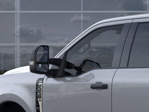New 2026 Ford F250 XLT image 21