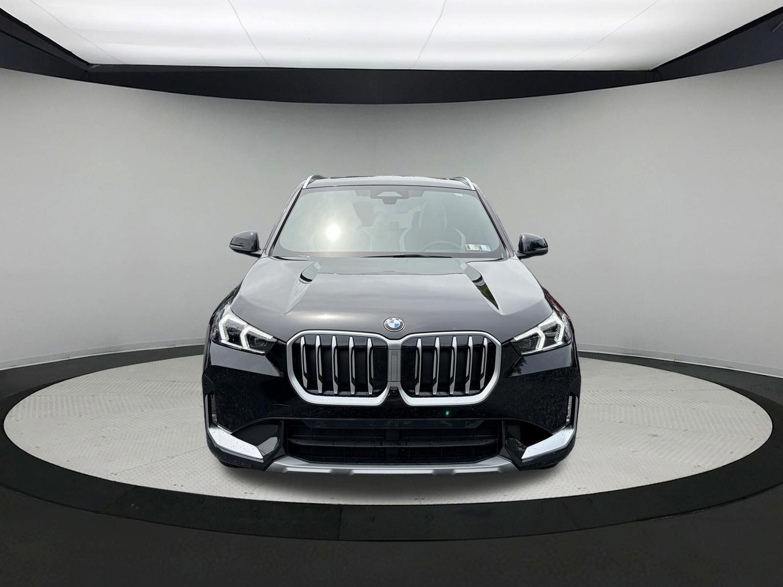 Used 2026 BMW X1 xDrive28i w/ Technology Package AWD/4WD image 2