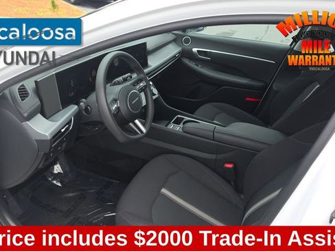 Used 2025 Hyundai Sonata SEL FWD image 23