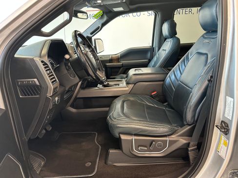 Used 2018 Ford F150 Limited w/ Trailer Tow Package image 11