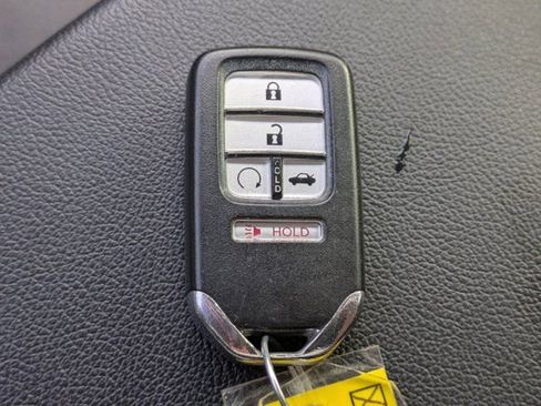 Used 2022 Honda Accord Sport image 26