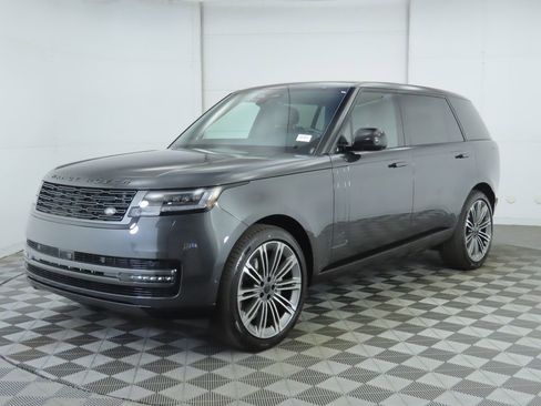 New 2026 Land Rover Range Rover Long Wheelbase SE image 1