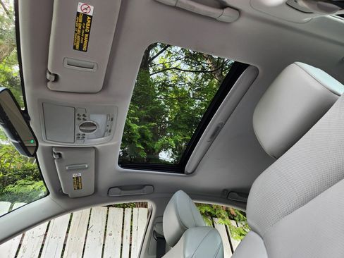 Used 2006 Lexus IS 250 AWD image 8