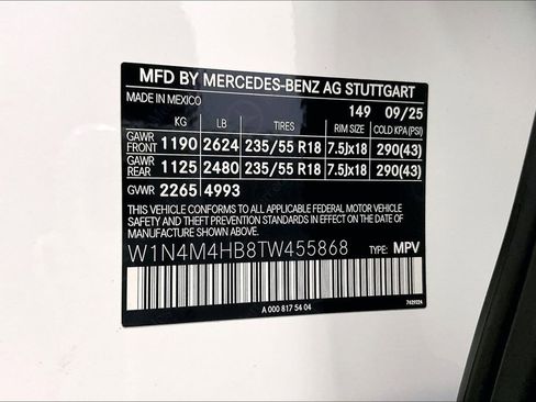New 2026 Mercedes-Benz GLB 250 4MATIC image 18