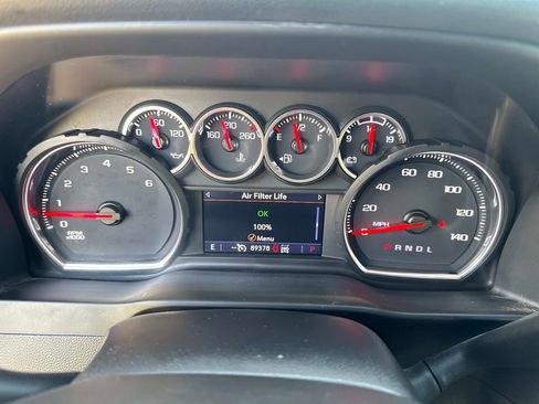 Used 2022 Chevrolet Silverado 1500 LT Trail Boss image 27