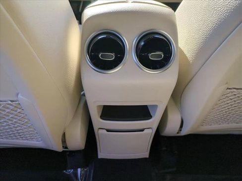 Certified 2025 Mercedes-Benz GLB 250 image 19