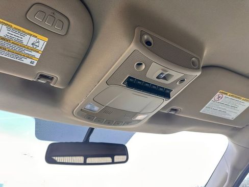 Used 2017 Ford F250 Lariat w/ Lariat Value Package image 23