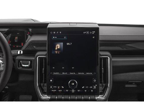 Used 2026 GMC Yukon AT4 Ultimate AWD/4WD image 9