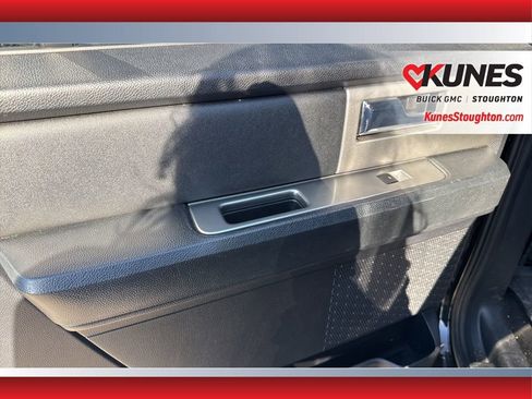 Used 2017 Ford Expedition EL XLT w/ Equipment Group 201A image 33