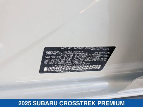 Certified 2025 Subaru Crosstrek 2.0i Premium image 37