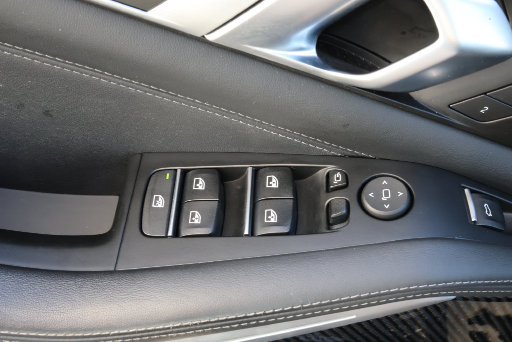 Used 2022 BMW X5 M50i w/ Executive Package AWD/4WD image 16