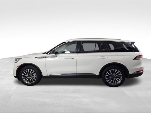 Used 2024 Lincoln Aviator Reserve image 8