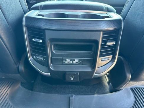 Used 2023 RAM 1500 Laramie AWD/4WD image 15