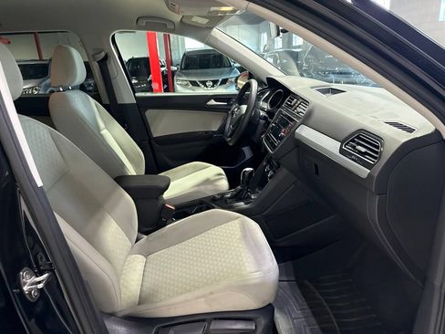 Used 2020 Volkswagen Tiguan S AWD/4WD image 38