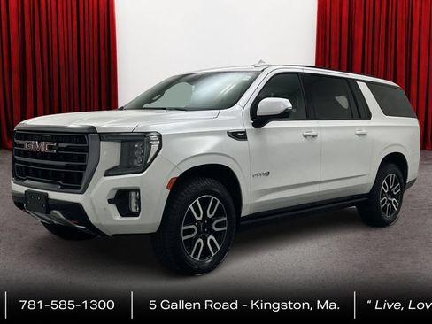 Used 2022 GMC Yukon XL AT4 AWD/4WD image 1