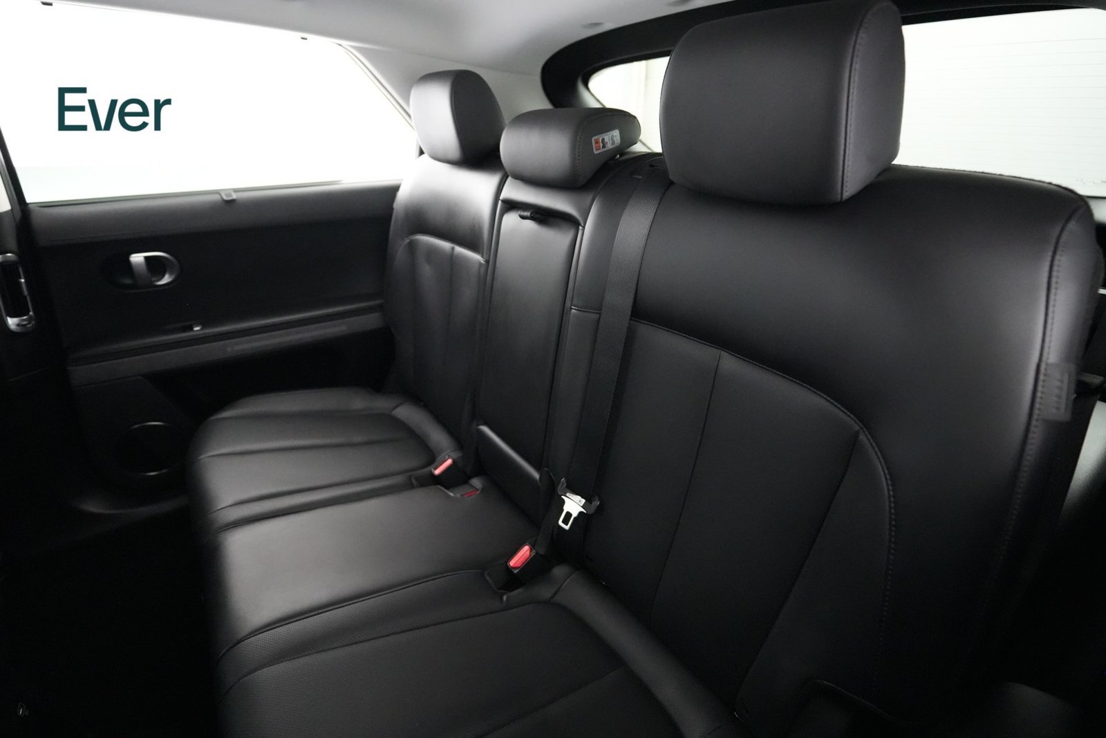 Used 2024 Hyundai Ioniq 5 Limited RWD image 24