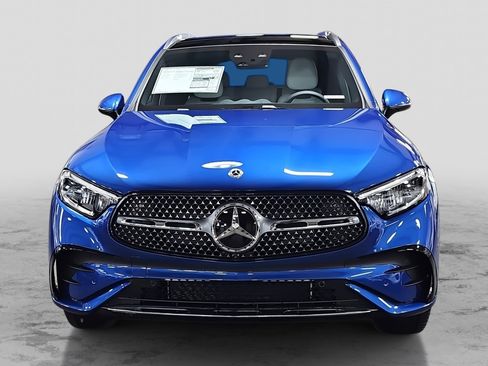 New 2026 Mercedes-Benz GLC 300 image 2