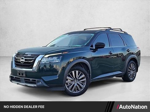 Used 2022 Nissan Pathfinder SL w/ SL Premium Package FWD image 1