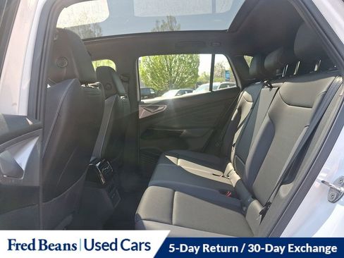 Certified 2023 Volkswagen ID.4 Pro S Plus AWD/4WD image 9