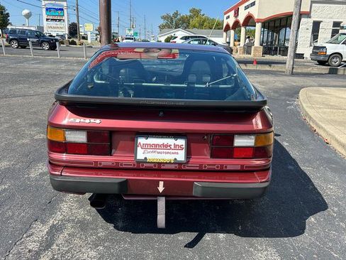 Used 1986 Porsche 944 Turbo image 7