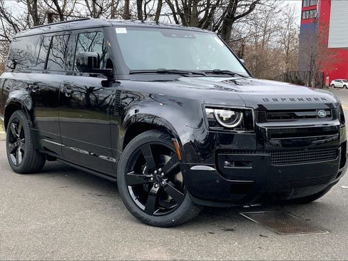 New 2026 Land Rover Defender 130 V8 image 2