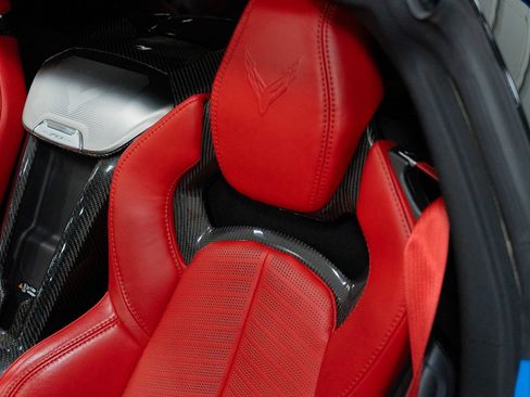 Used 2023 Chevrolet Corvette Stingray Preferred Cpe w/ Z51 Performance Package RWD image 29