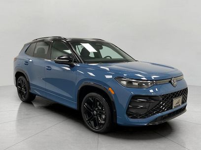 New 2026 Volkswagen Tiguan SE R-Line