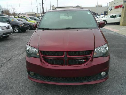 Used 2018 Dodge Grand Caravan GT image 4