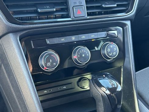 Used 2023 Volkswagen Taos S image 23