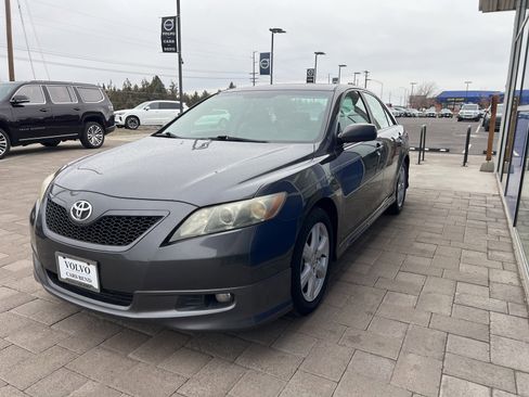 Used 2007 Toyota Camry SE image 6