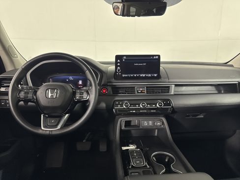 Certified 2023 Honda Pilot Elite image 31